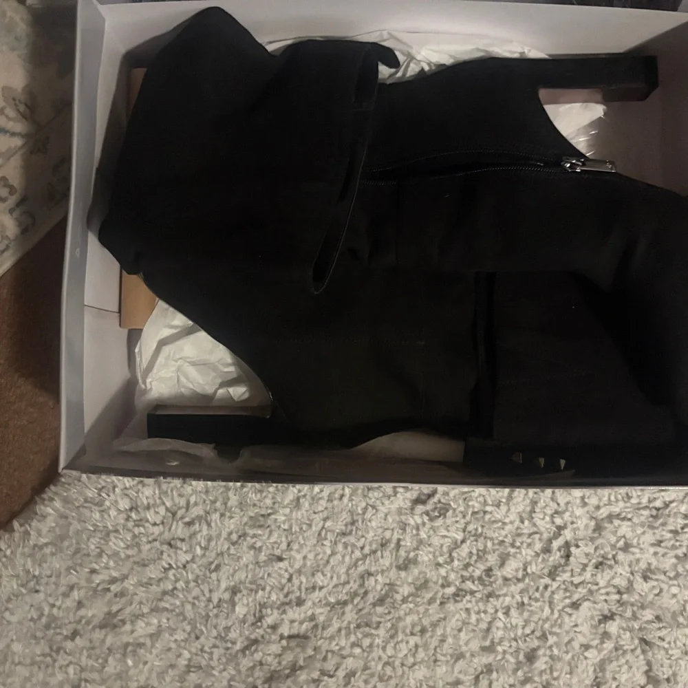 Jennifer Lopez Black Ankle Boots Classic Style - Picture 5 of 6